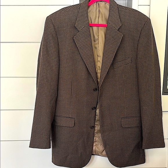 Oleg Cassini Other - Men’s Oleg Cassini Brown Sport Coat Classic Fit Size 44L